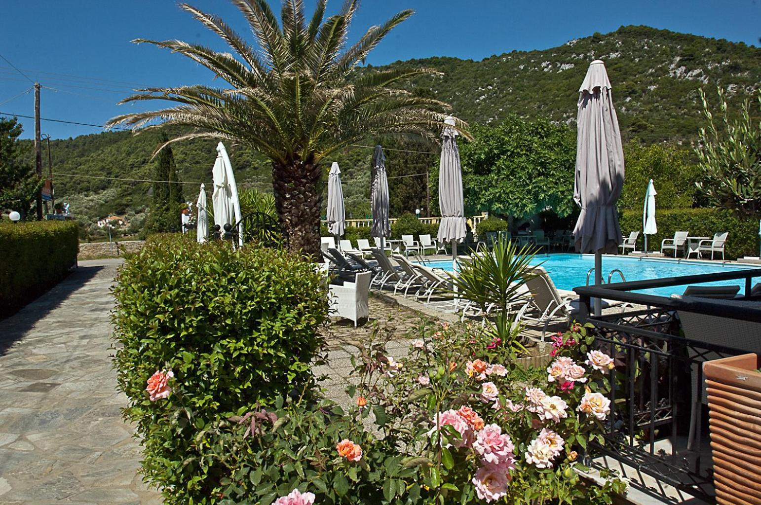 Pegasus Apartments Stafylos Bagian luar foto