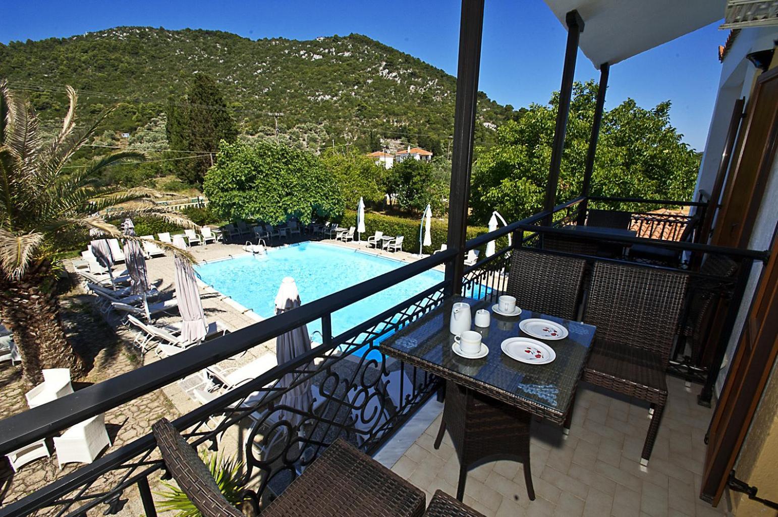 Pegasus Apartments Stafylos Bagian luar foto