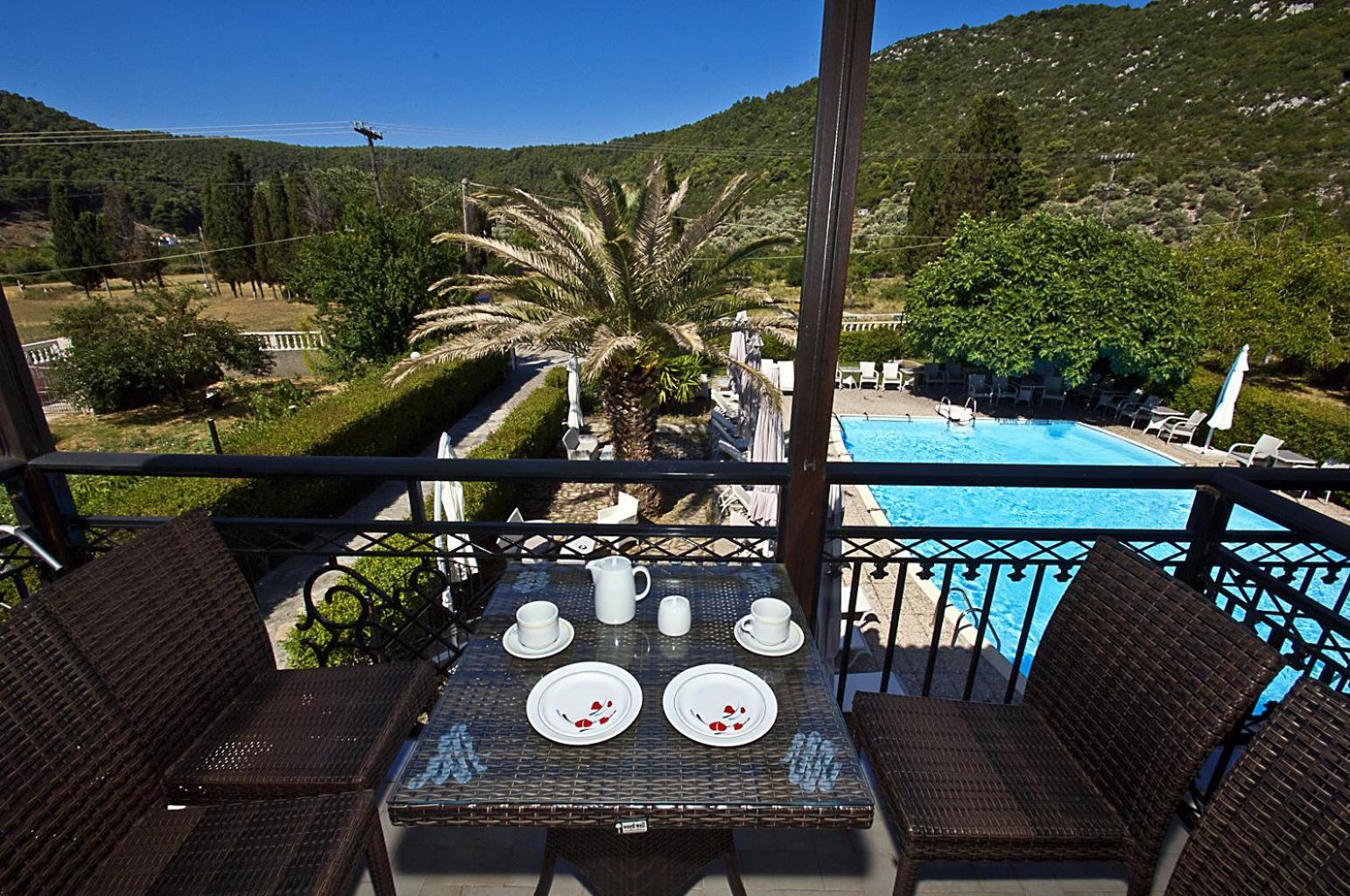 Pegasus Apartments Stafylos Bagian luar foto