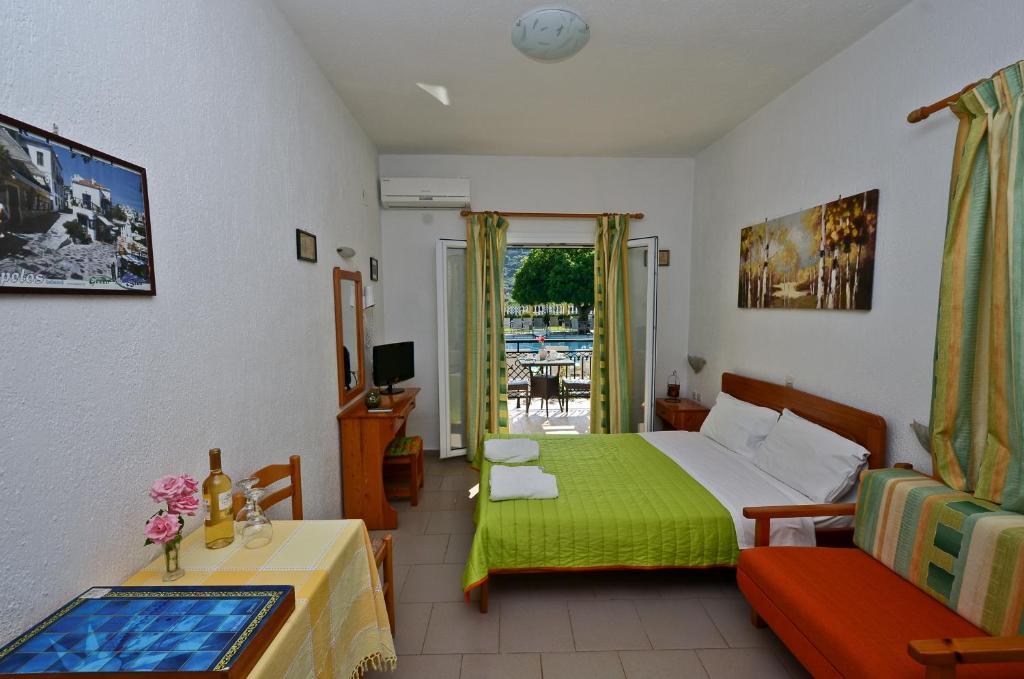 Pegasus Apartments Stafylos Bagian luar foto