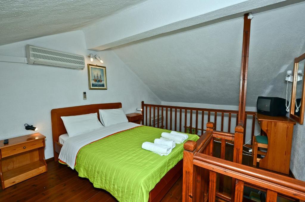 Pegasus Apartments Stafylos Bagian luar foto